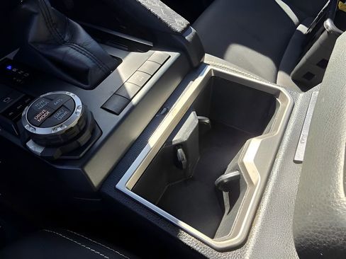 Used 2024 Toyota Tacoma TRD Off-Road image 30