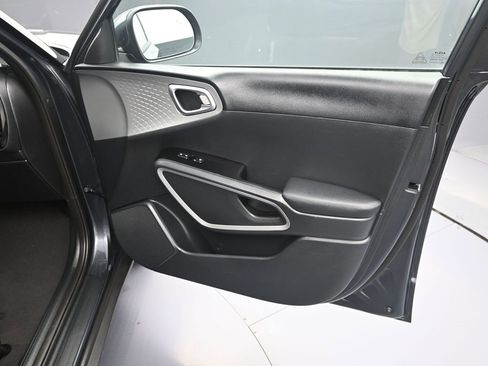 New 2025 Kia Soul S image 33