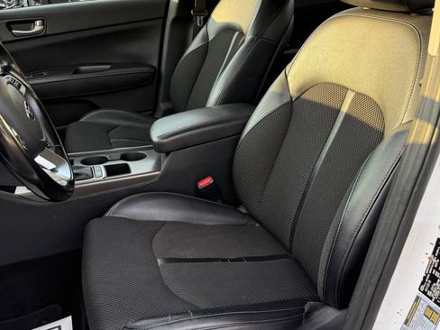 Used 2019 Kia Optima S FWD image 10