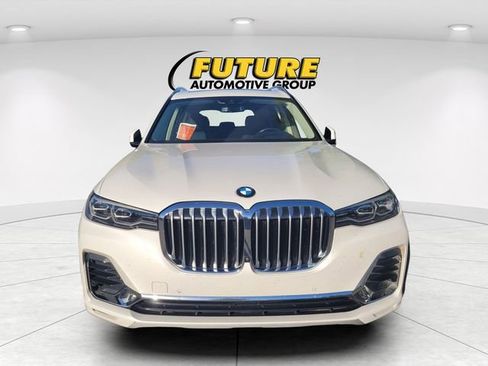 Used 2022 BMW X7 xDrive40i w/ Premium Package AWD/4WD image 2
