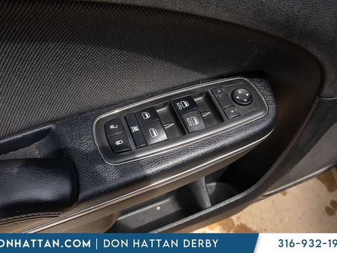 Used 2015 Dodge Charger SE w/ Popular Equipment Group RWD image 15