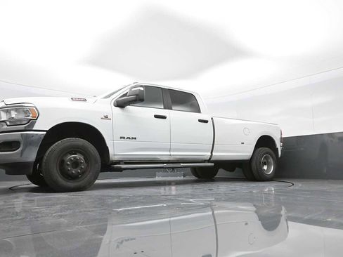 Used 2024 RAM 3500 Big Horn image 98