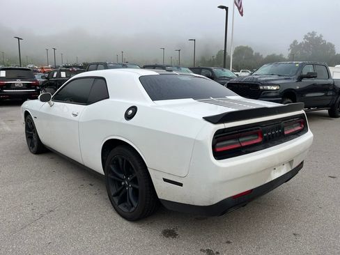 Used 2017 Dodge Challenger R/T w/ Blacktop Package RWD image 4