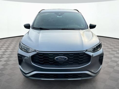 Used 2023 Ford Escape ST-Line FWD image 2