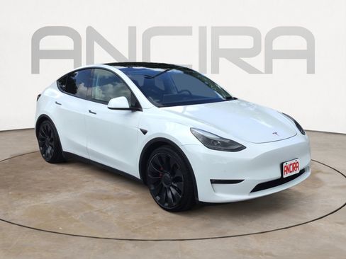 Used 2022 Tesla Model Y Performance AWD/4WD image 6