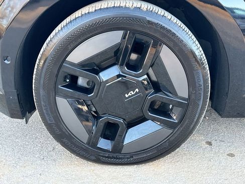 Used 2024 Kia EV9 GT-Line image 19