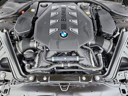 New 2025 BMW 760i xDrive AWD/4WD image 16