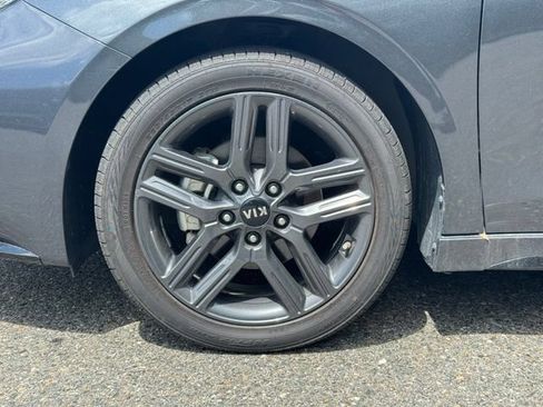 Used 2021 Kia Forte GT-Line FWD image 12