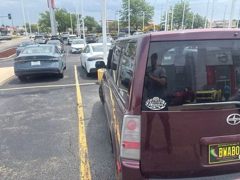 Used 2004 Scion xB FWD image 6