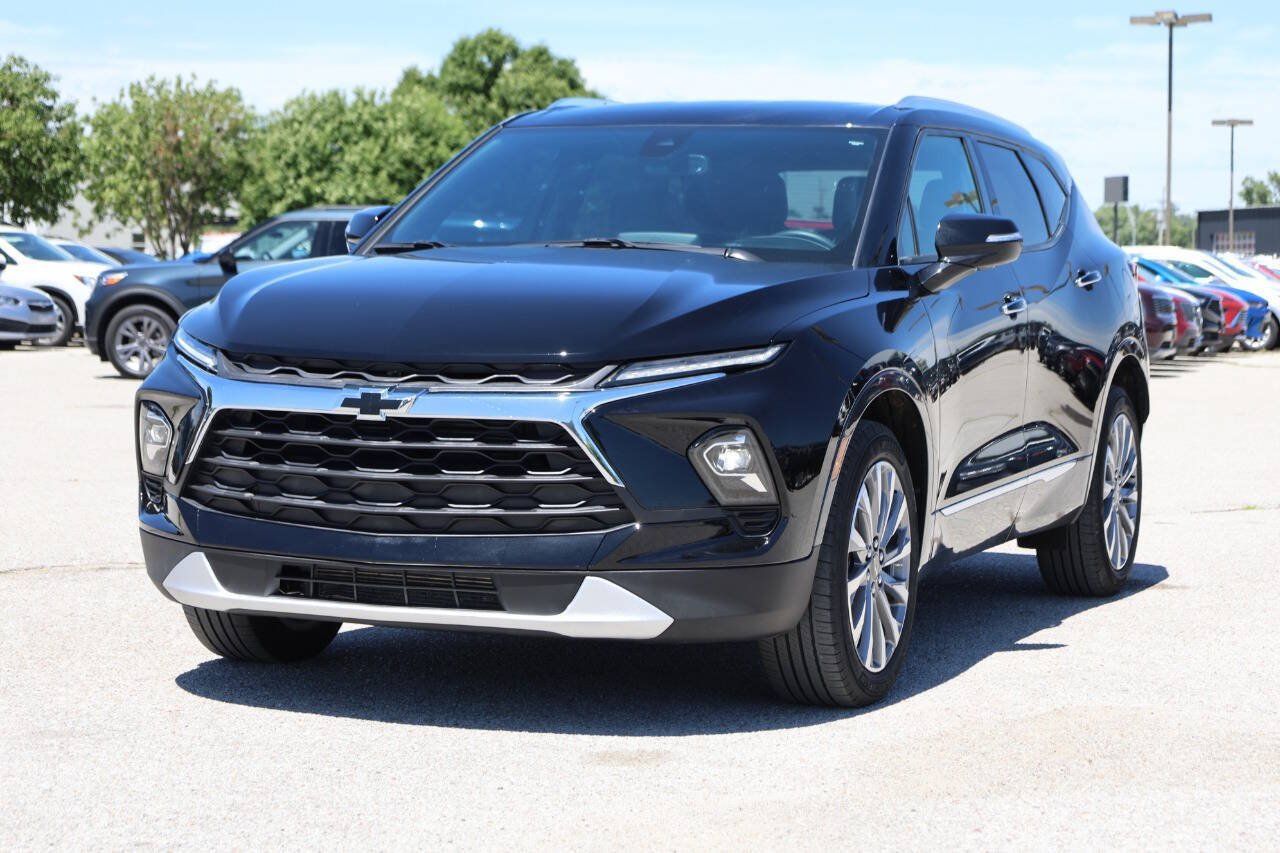 Used 2024 Chevrolet Blazer Premier w/ Enhanced Convenience Package AWD/4WD image 6