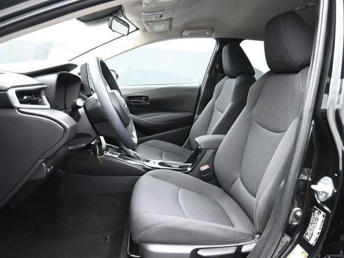 Used 2022 Toyota Corolla LE FWD image 10