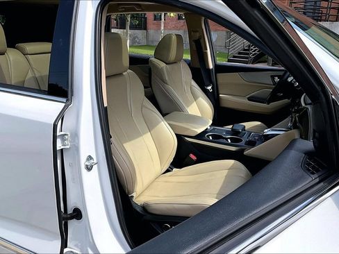 Used 2023 Acura MDX FWD w/ Technology Package image 8