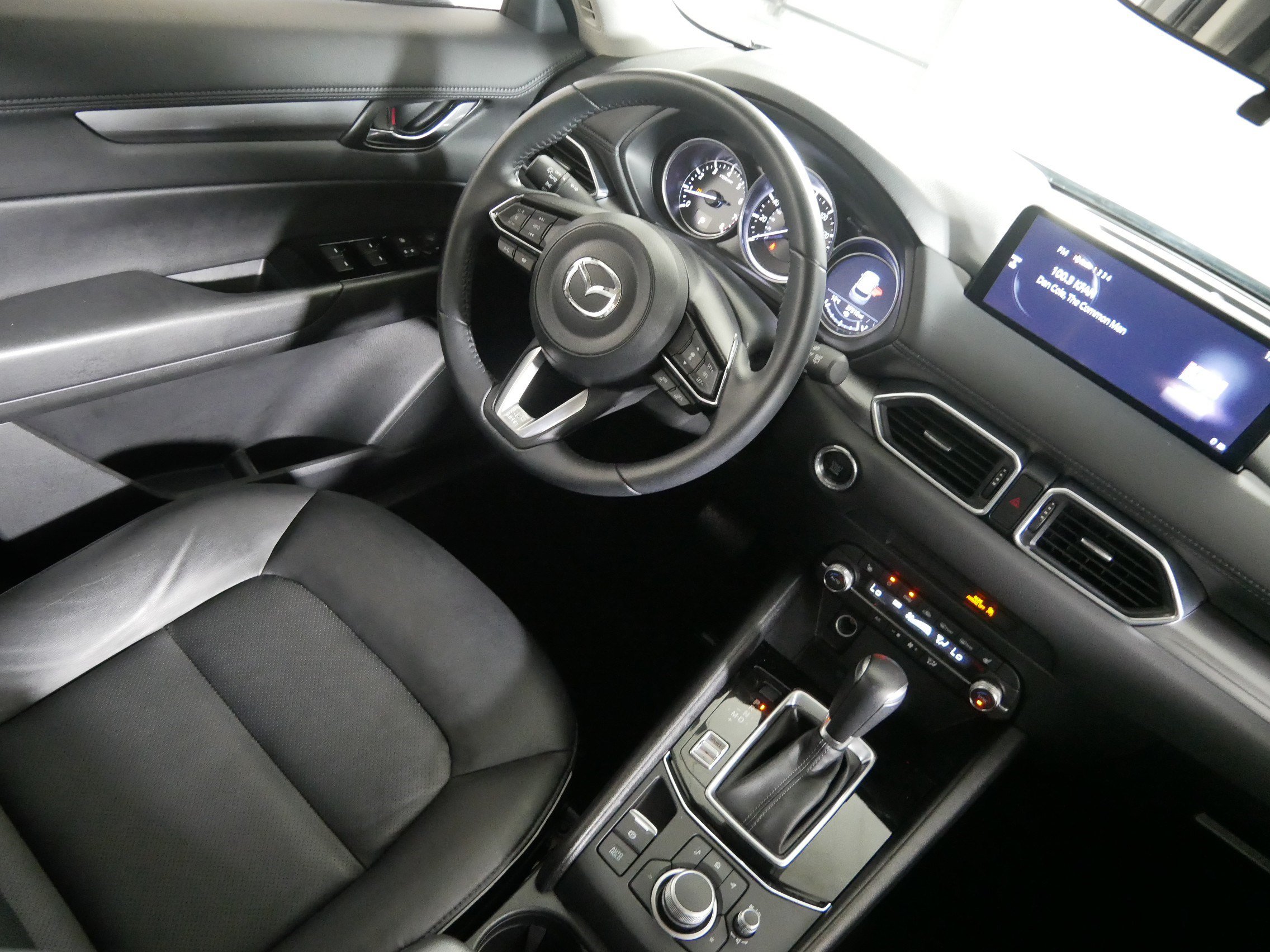 Used 2025 MAZDA CX-5 AWD 2.5 S w/ Select Package image 9