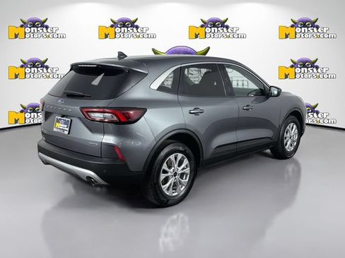 Used 2023 Ford Escape Active AWD/4WD image 5