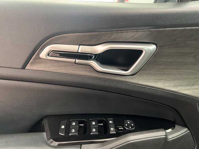 Certified 2023 Kia Sportage X-Line AWD/4WD image 18