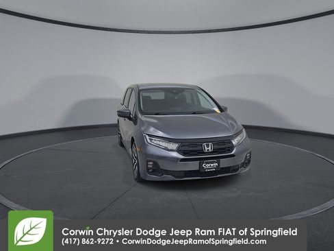 Used 2025 Honda Odyssey EX-L image 4