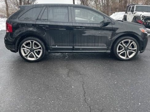 Used 2012 Ford Edge Sport image 2