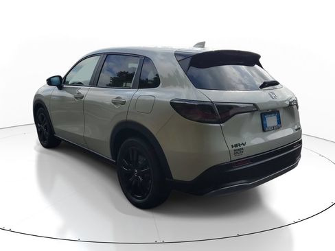 New 2027 Honda HR-V Sport image 4