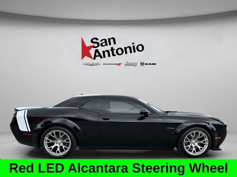 Used 2023 Dodge Challenger SRT Hellcat Redeye RWD image 16