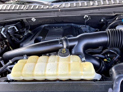 Used 2020 Ford Expedition Limited AWD/4WD image 31