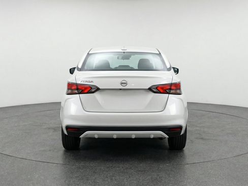 Used 2025 Nissan Versa SV FWD image 7