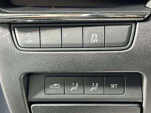 Used 2023 MAZDA MAZDA3 s image 26