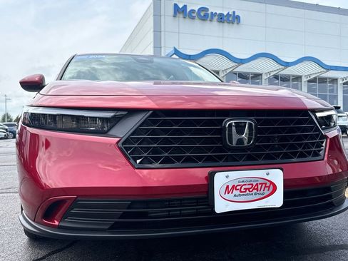 Certified 2024 Honda Accord EX image 13
