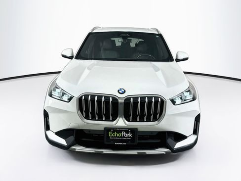 Used 2025 BMW X1 xDrive28i AWD/4WD image 2