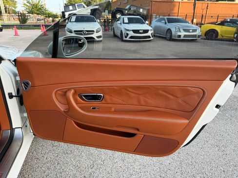 Used 2009 Bentley Continental GT Speed w/ Convenience Specification Pkg AWD/4WD image 18
