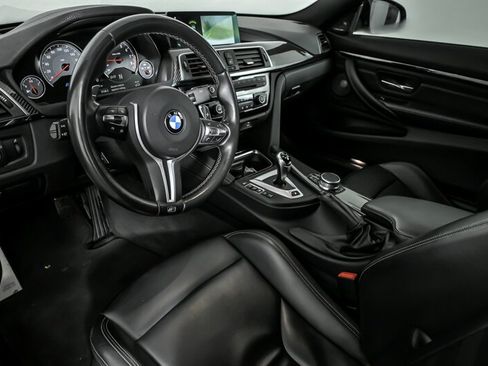 Used 2020 BMW M4 Coupe w/ Competition Package image 19