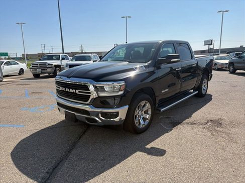 Used 2019 RAM 1500 Big Horn AWD/4WD image 3