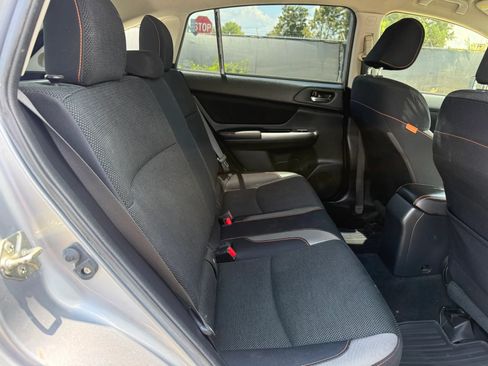 Used 2016 Subaru Crosstrek 2.0i Premium AWD/4WD image 19