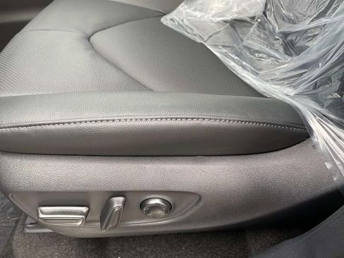 New 2026 Toyota Grand Highlander AWD Hybrid image 10