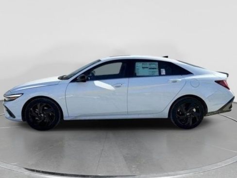 New 2026 Hyundai Elantra SEL Sport Premium FWD image 2