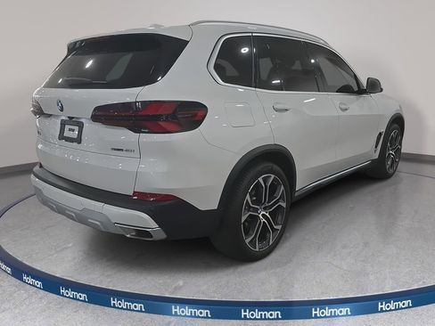 Used 2024 BMW X5 sDrive40i w/ Premium Package image 5