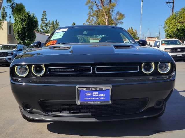 Used 2019 Dodge Challenger SXT RWD image 22