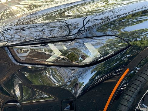 New 2026 BMW X5 xDrive50e w/ M Sport Package image 9