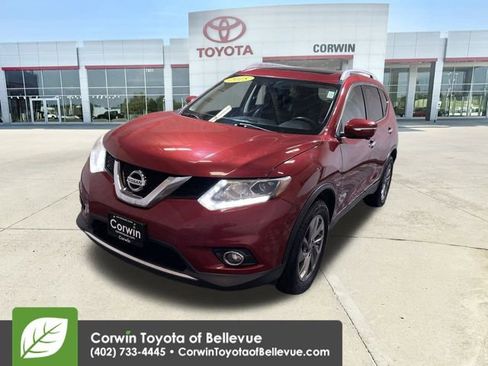 Used 2015 Nissan Rogue SL w/ SL Premium Package image 4