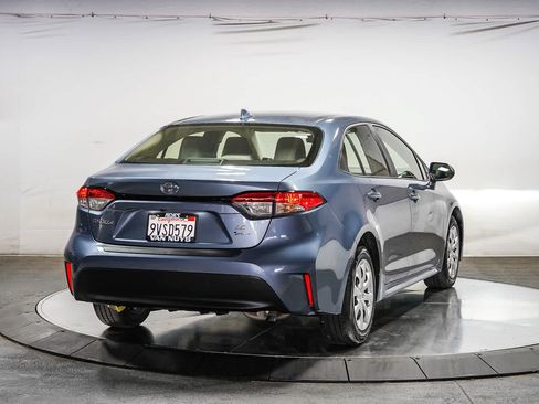 Certified 2026 Toyota Corolla LE FWD image 5