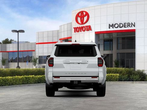 New 2025 Toyota 4Runner Limited image 8