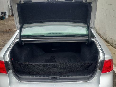 Used 2010 Buick Lucerne CXL w/ Driver Confidence Package image 10