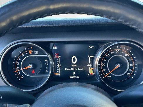 Certified 2021 Jeep Gladiator Willys image 6