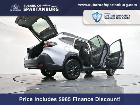 Used 2023 Subaru Outback Onyx Edition XT image 40
