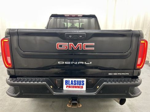 Used 2021 GMC Sierra 2500 Denali w/ Denali Ultimate Package image 4