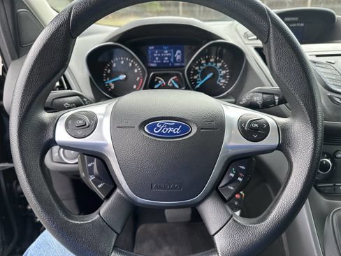 Used 2014 Ford Escape S image 27