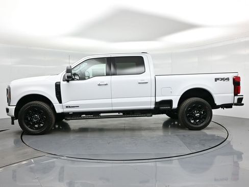New 2025 Ford F250 Lariat w/ Lariat Ultimate Package AWD/4WD image 29