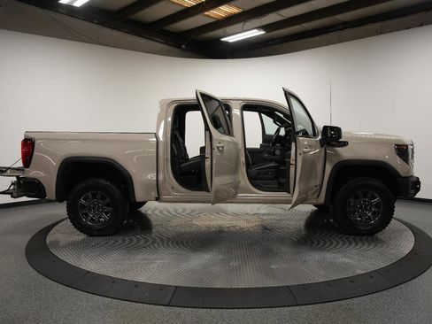 New 2026 GMC Sierra 1500 AT4X AWD/4WD image 10