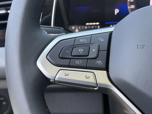 New 2026 Volkswagen Jetta SE FWD image 11