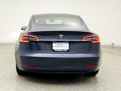 Used 2023 Tesla Model 3 Standard Range RWD image 9