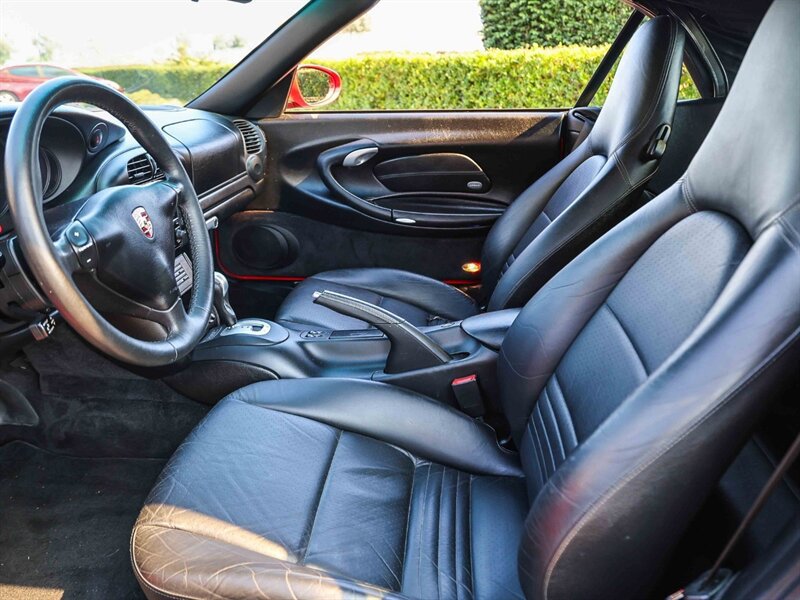 Used 2003 Porsche 911 Carrera RWD image 13